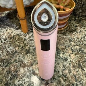 Medicube Booster Pro pink color very little use